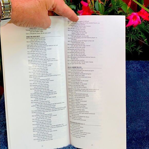 NIOB complete recordings of bluesman Robert Johnson with biography book - Picture 7 of 16